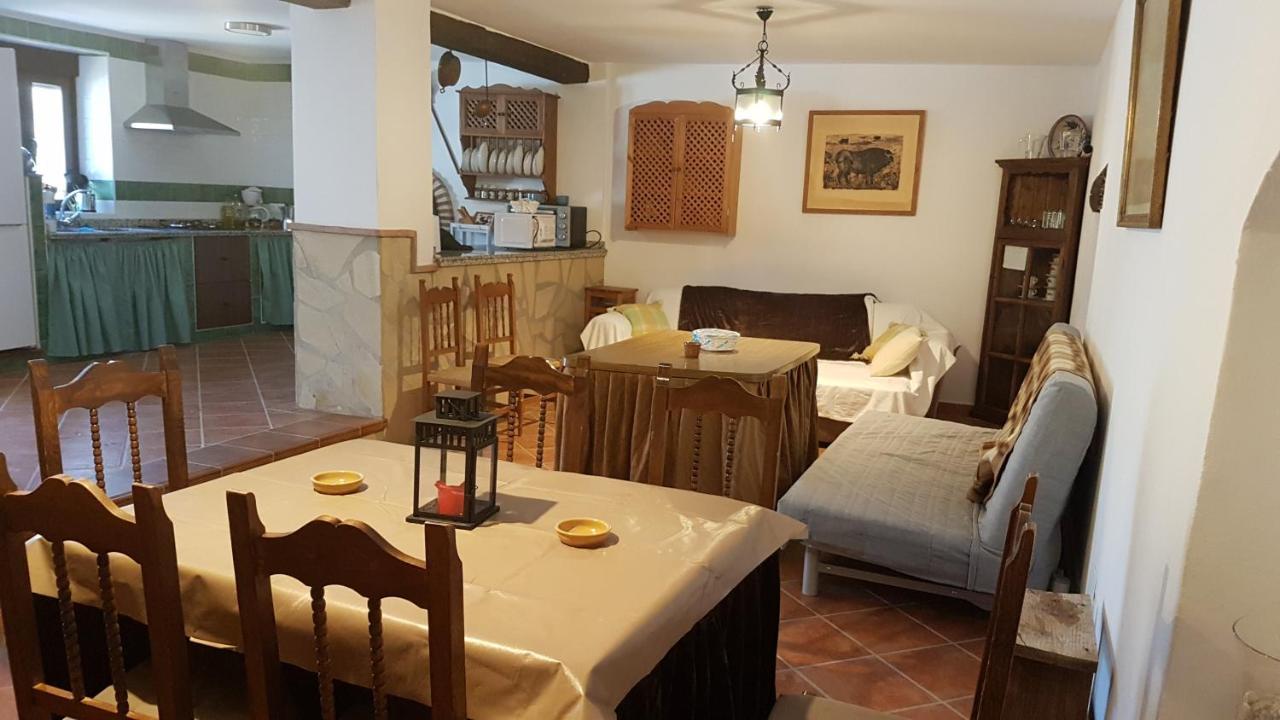 Cortijo La Laguna Chalet Ronda